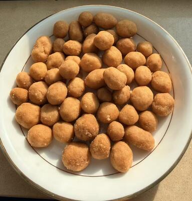 भुने हुए बेक्ड नमकीन लेपित मूंगफली स्नैक्स थोक थोक पैकेजिंग सोया बीन मूंगफली क्रैकर