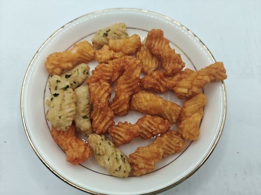 समुद्री शैवाल और सोया सॉस स्वाद फ्यूजन के साथ मिश्रित चावल क्रैकर्स