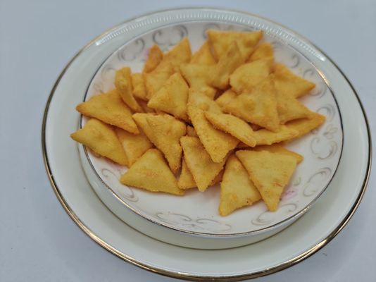 कुरकुरे त्रिकोण के टुकड़े