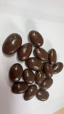 चॉकलेट लेपित नट्स (बादाम) और दही चॉकलेट लेपित नट्स (बादाम)
