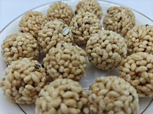 उच्च प्रोटीन वाले नट राइस बॉल थोक पैकेजिंग