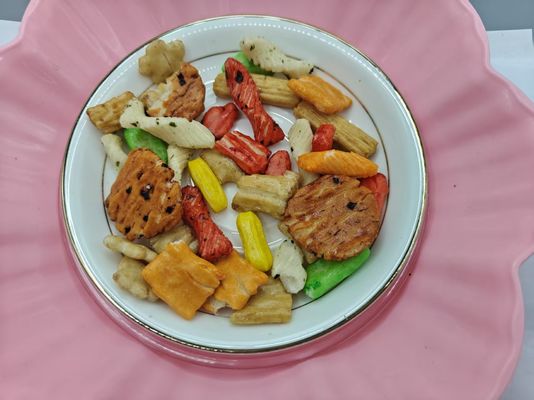 मूल अनुकूलित स्वाद मिश्रित चावल क्रैकर्स विविधता पैक तेल सामग्री के साथ थोक पैकेजिंग