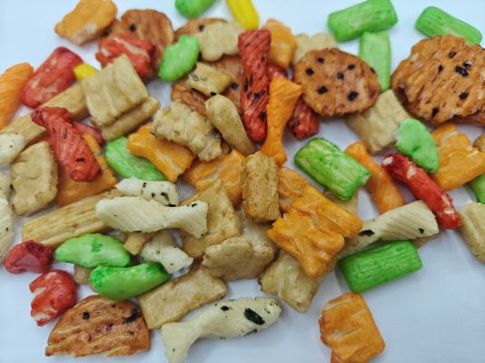 मूल अनुकूलित स्वाद मिश्रित चावल क्रैकर्स विविधता पैक तेल सामग्री के साथ थोक पैकेजिंग