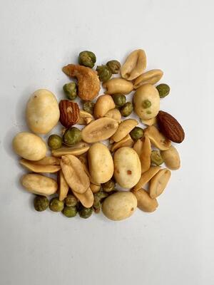 स्वस्थ स्नैक्स मिश्रण कई पैकेजिंग विकल्पों में उपलब्ध थोक बैग खुदरा विक्रेता बैग पीईटी जार OEM 25 दिनों के भीतर