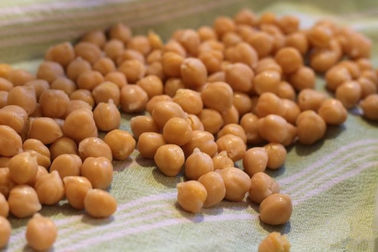 काली मिर्च भुना हुआ चम्मच स्नैक, सूखे नमकीन चम्मच उच्च पोषण